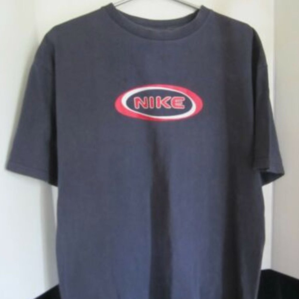 Vintage Nike T-Shirt Made In Canada